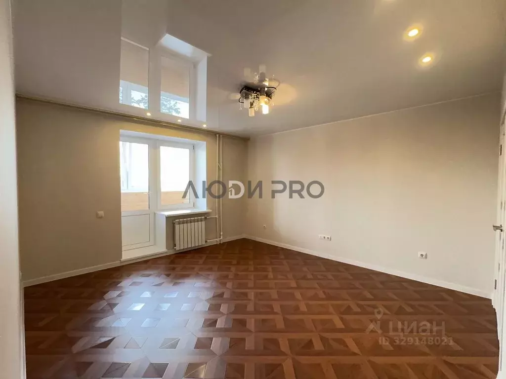 2-к кв. Саратовская область, Энгельс Студенческая ул., 184 (64.8 м) - Фото 2