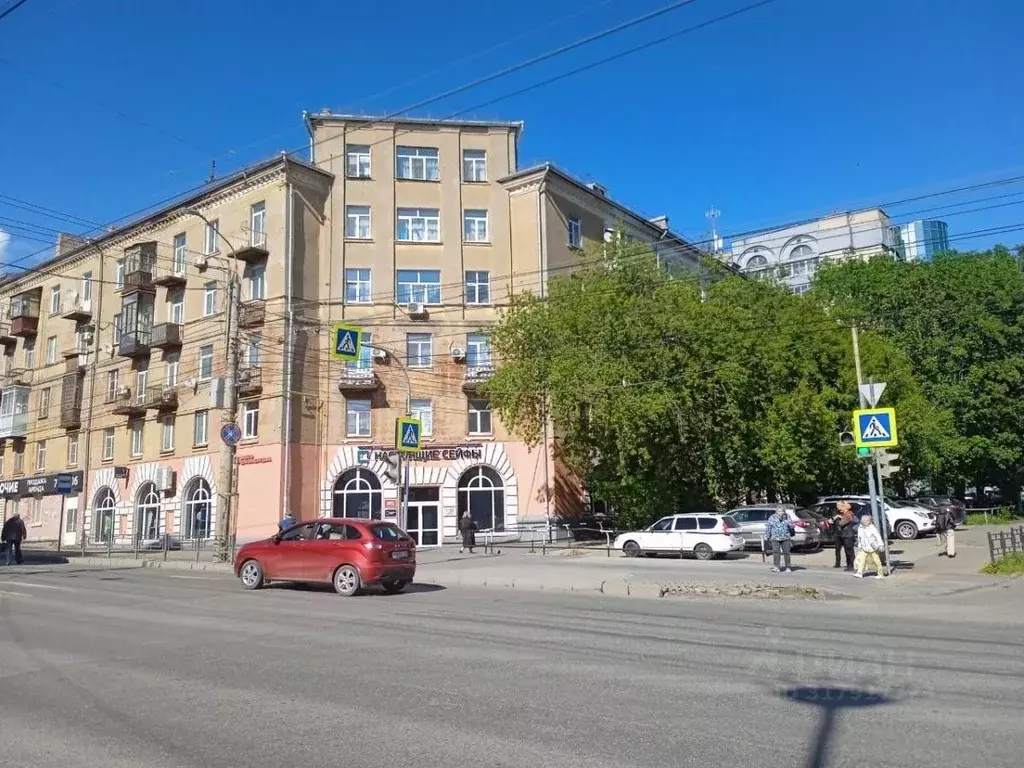 Помещение свободного назначения в Удмуртия, Ижевск Интернациональный ... - Фото 0