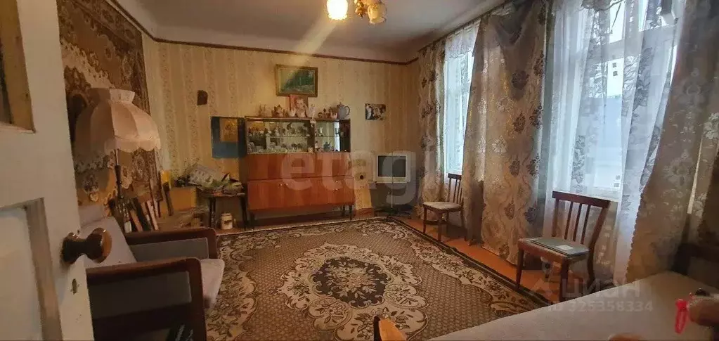 3-к кв. Псковская область, Печоры Юрьевская ул., 16 (51.2 м) - Фото 1