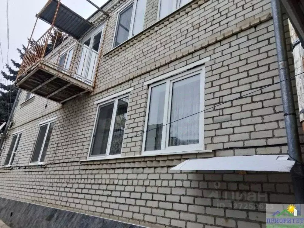 Дом в Ставропольский край, Кисловодск ул. Ксении Ге (300 м) - Фото 1