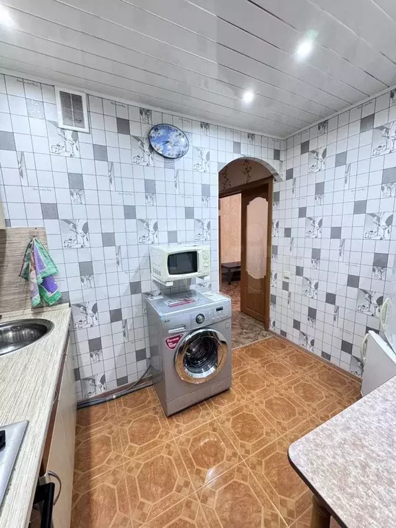 2-к. квартира, 44 м, 5/5 эт. - Фото 1