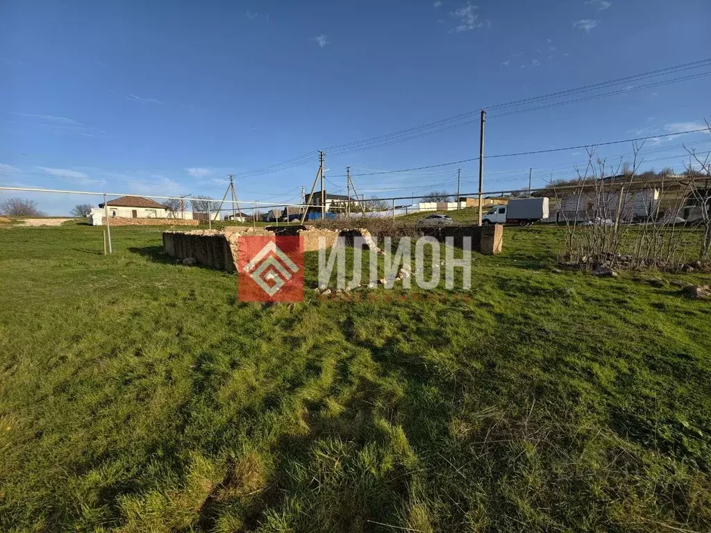 Участок в Севастополь с. Вишневое, ул. Мира, 26 (8.0 сот.) - Фото 2