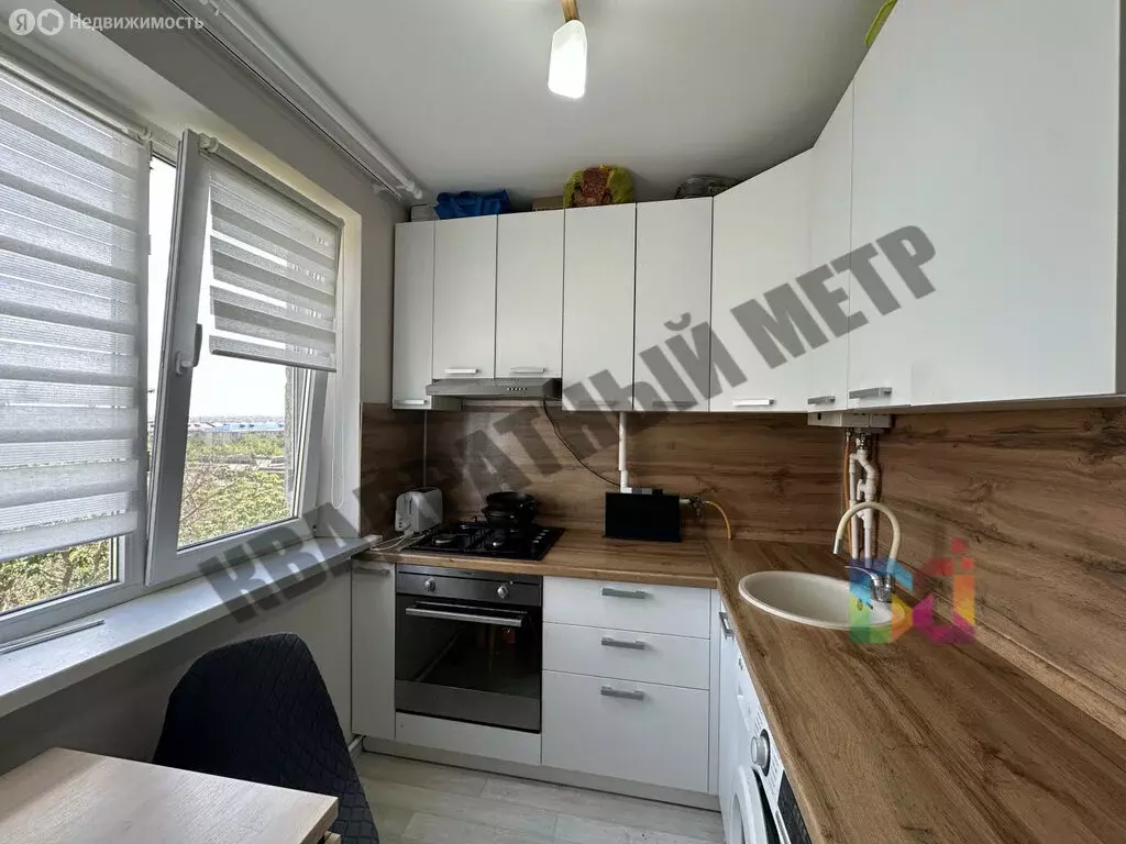 1-комнатная квартира: Элиста, 4-й микрорайон, 22 (32 м) - Фото 0
