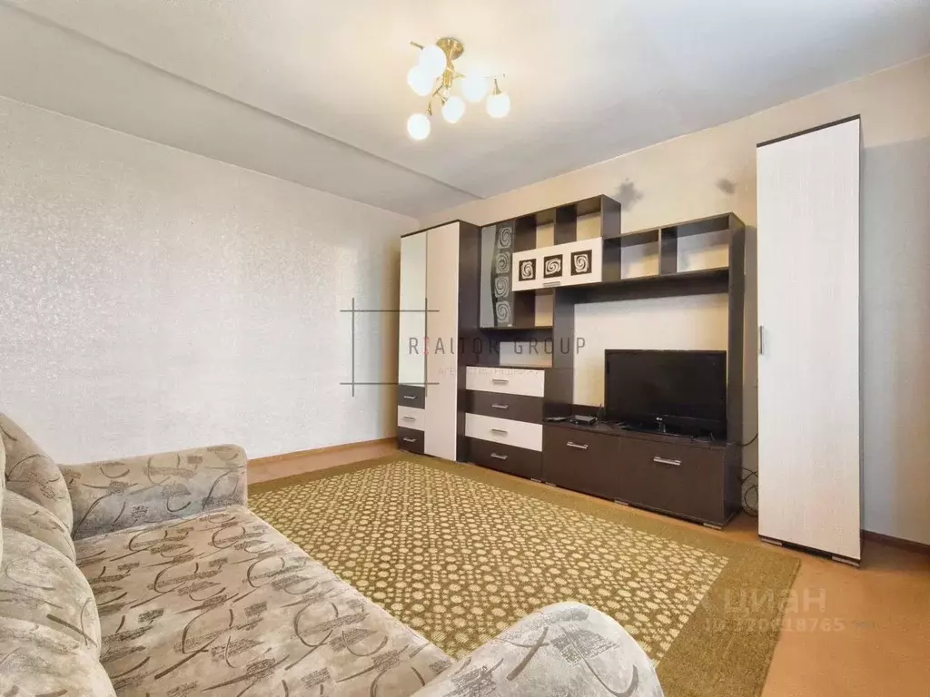 2-к кв. Новосибирская область, Барабинск Сельская ул., 6 (43.9 м) - Фото 1