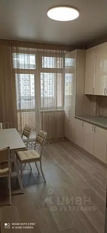 2-к кв. Крым, Симферополь ул. Батурина, 131 (60.0 м) - Фото 1