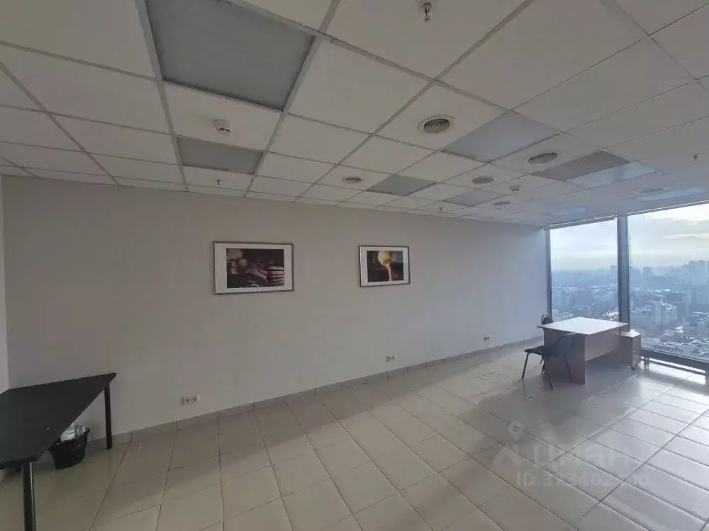 Офис в Свердловская область, Екатеринбург ул. Малышева, 51 (36 м) - Фото 2