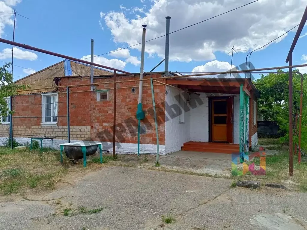 Дом в Калмыкия, Лагань Целинная ул., 12 (114 м) - Фото 1