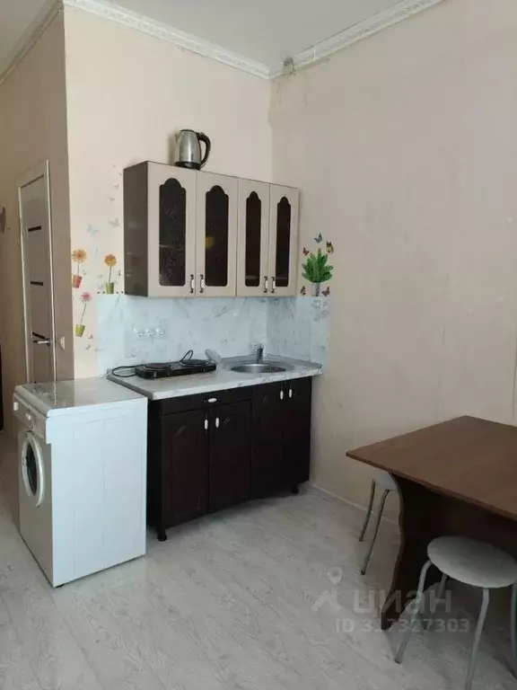 Комната Омская область, Омск ул. Красный Путь, 141 (20.0 м) - Фото 2