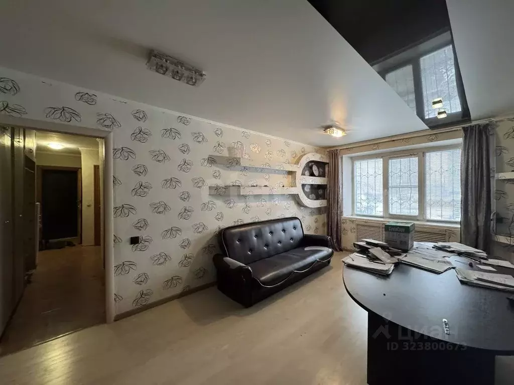 3-к кв. Курганская область, Шадринск ул. Свердлова, 120 (60.0 м) - Фото 0