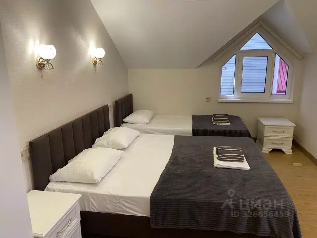 Комната Краснодарский край, Сочи Адлер жилрайон, ул. Крупской, 5А - Фото 1