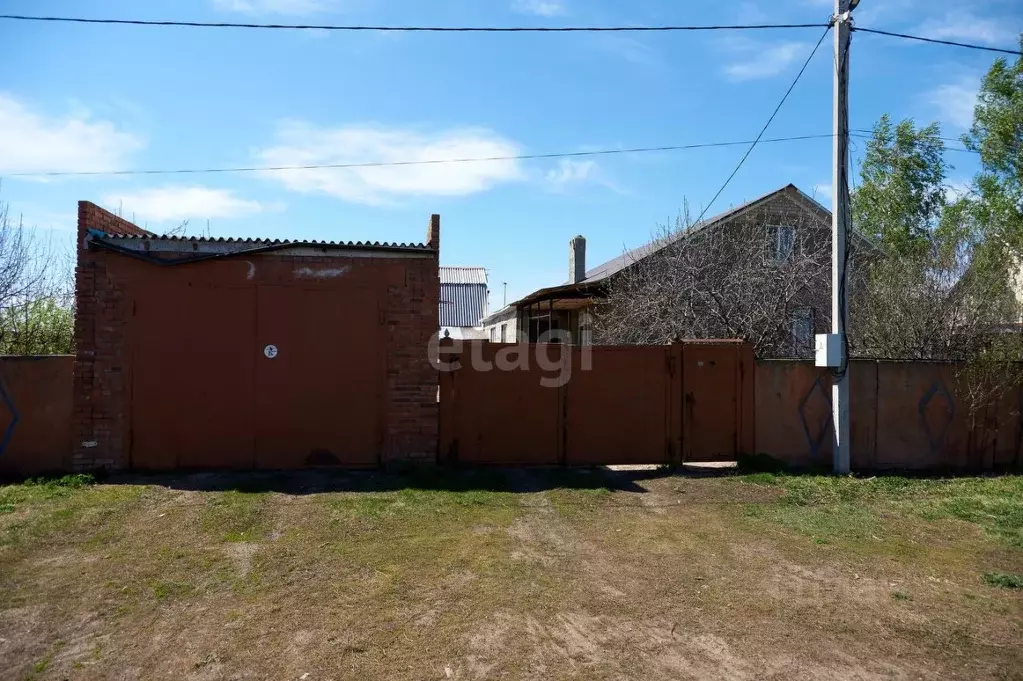 Дом в Башкортостан, Гафурийский район, Белоозерский сельсовет, д. ... - Фото 1