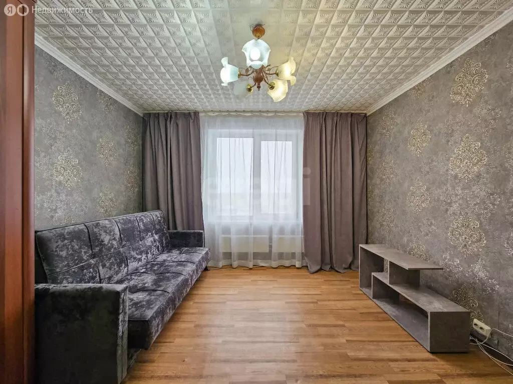 2-комнатная квартира: Набережные Челны, 4-й комплекс, бульвар ... - Фото 0