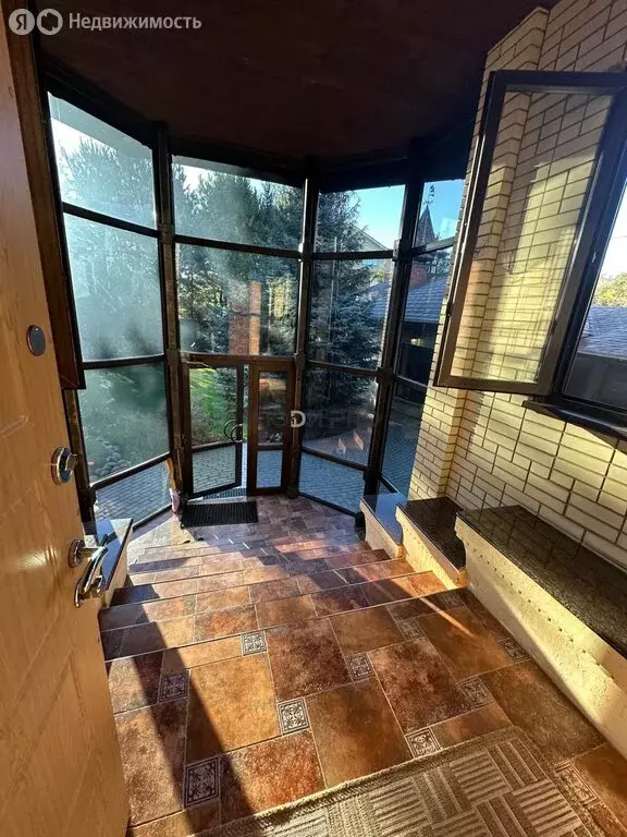 Дом в Энгельс, посёлок Дачный, Питомнический проезд (500 м) - Фото 1