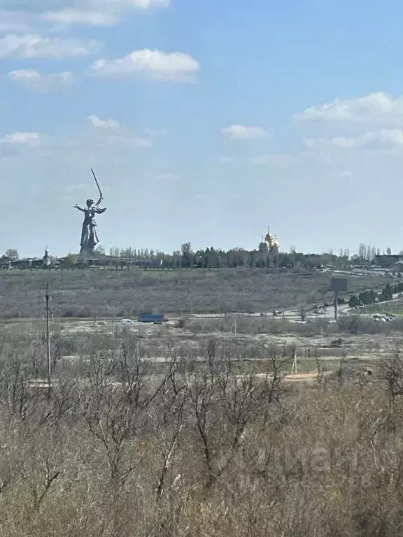 1-к кв. Волгоградская область, Волгоград ул. Расула Гамзатова, 19 ... - Фото 1