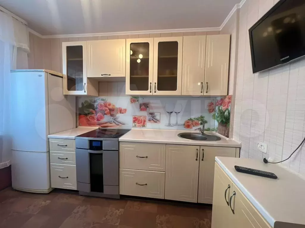 3-к. квартира, 60 м, 9/12 эт. - Фото 0