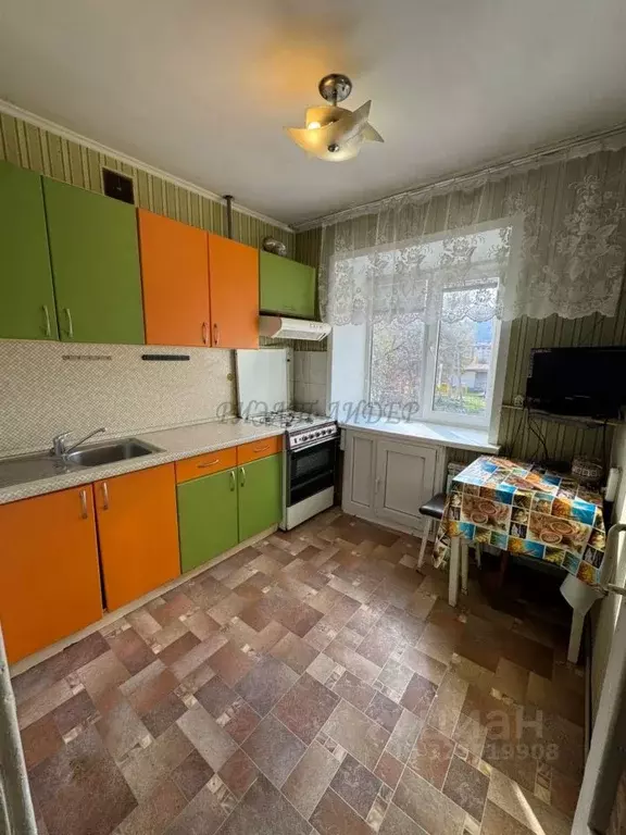 2-к кв. Алтай, Горно-Алтайск Коммунистический просп., 49 (42.8 м) - Фото 2