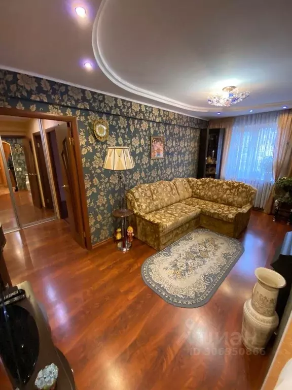 3-к кв. Брянская область, Брянск Авиационный пер., 4/2 (58.7 м) - Фото 0