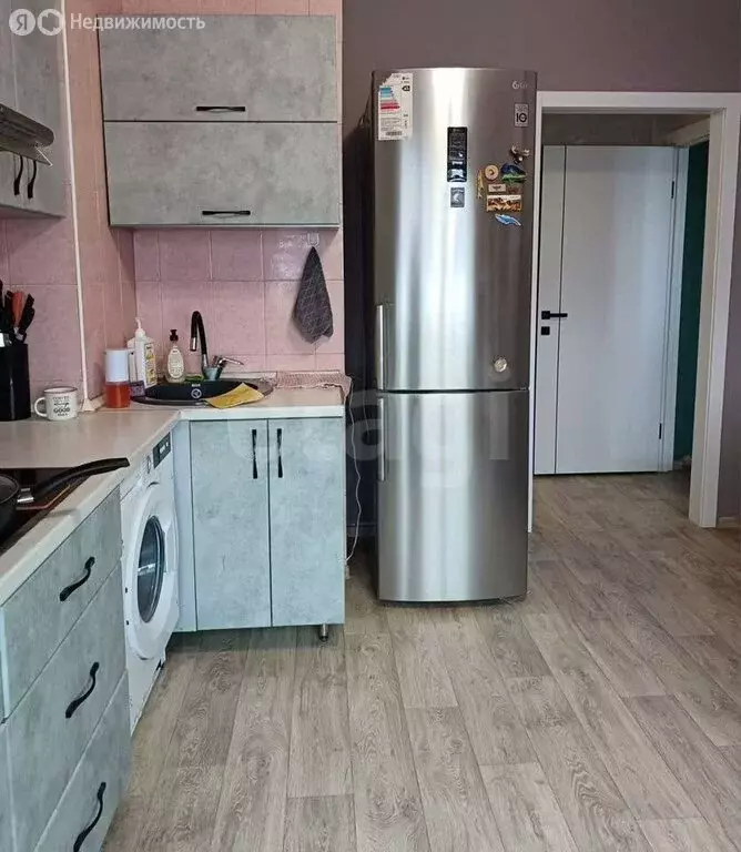 2-комнатная квартира: Воронеж, улица Урицкого, 157 (60.7 м) - Фото 2