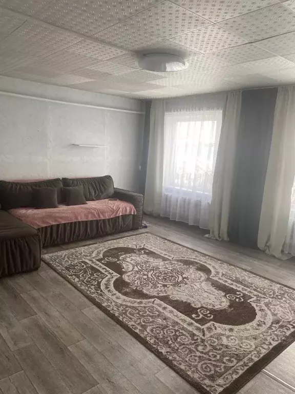 Дом в Тыва, Туран Пий-Хемский район, Спортивная ул. (64 м) - Фото 2