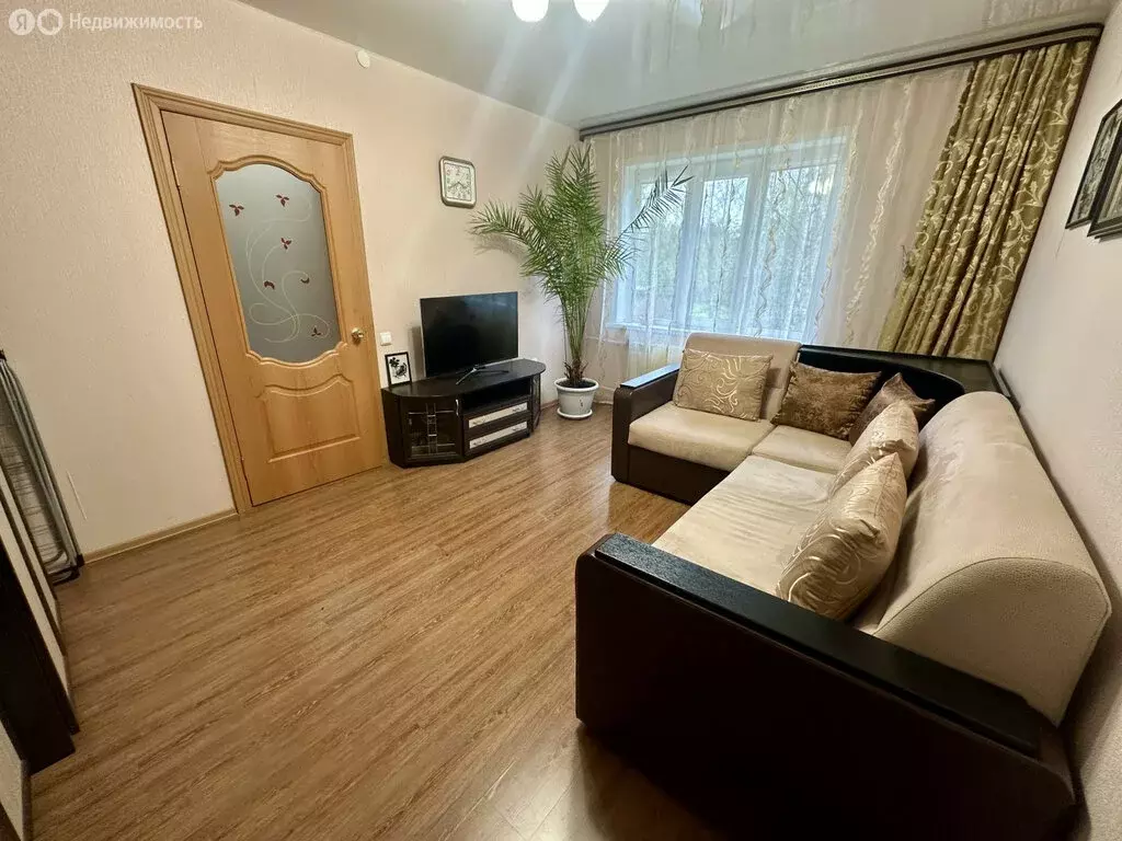 3-комнатная квартира: Архангельск, улица Победы, 12к3 (58.2 м) - Фото 0