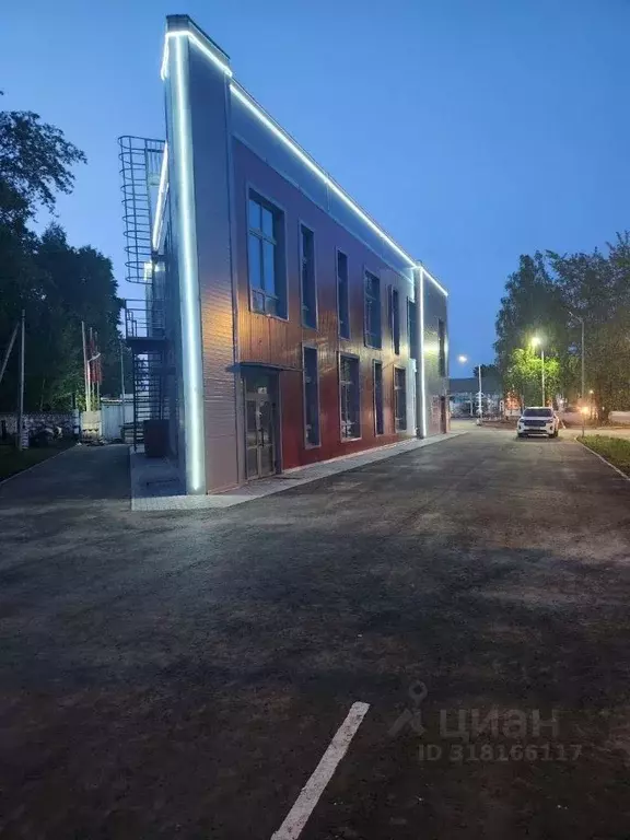 Помещение свободного назначения в Коми, Сыктывкар Гаражная ул., 1/1 ... - Фото 0