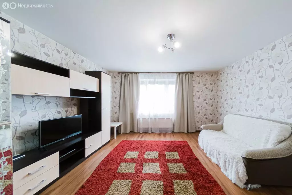 1-комнатная квартира: Екатеринбург, Парниковая улица, 3А (42.7 м) - Фото 0