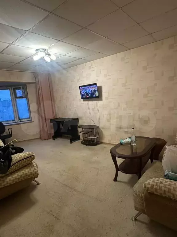 3-к. квартира, 70 м, 9/9 эт. - Фото 0