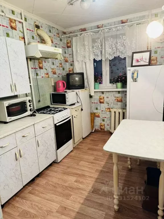 2-к кв. Пермский край, Пермь ул. Архитектора Свиязева, 32 (50.0 м) - Фото 1