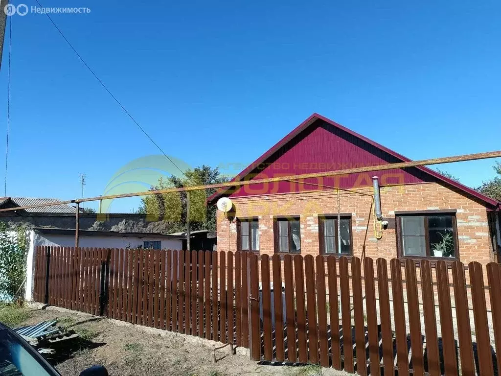 Дом в Сенной, улица Суворова, 41 (58 м) - Фото 0