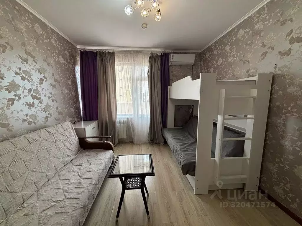 2-к кв. Краснодарский край, Сочи ул. Гастелло, 27к4 (53.0 м) - Фото 0