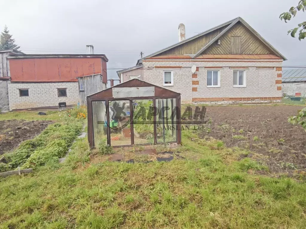 Дом в Татарстан, с. Высокая Гора ул. Татарстан (99 м) - Фото 1