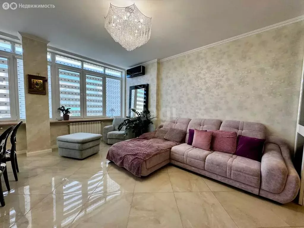 Квартира-студия: Самара, улица Осипенко, 3с4 (64 м) - Фото 1
