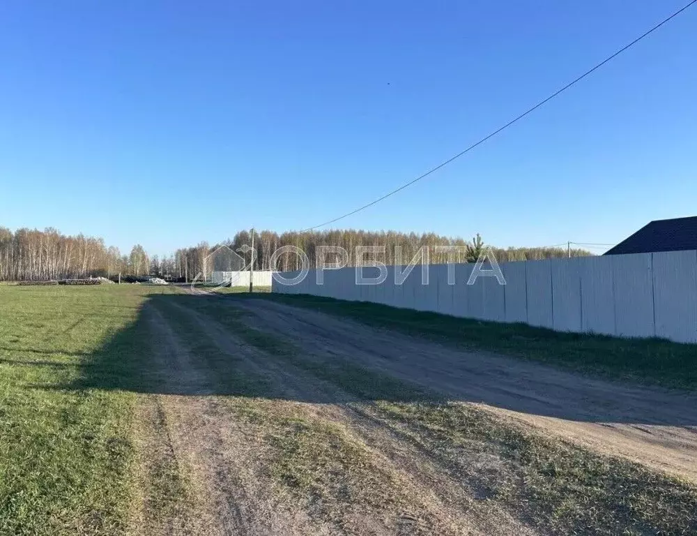 Участок в Тюменская область, Исетский муниципальный округ, д. ... - Фото 2