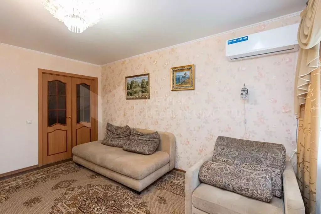 2-к кв. Тюменская область, Тюмень Ямская ул., 77 (50.0 м) - Фото 1