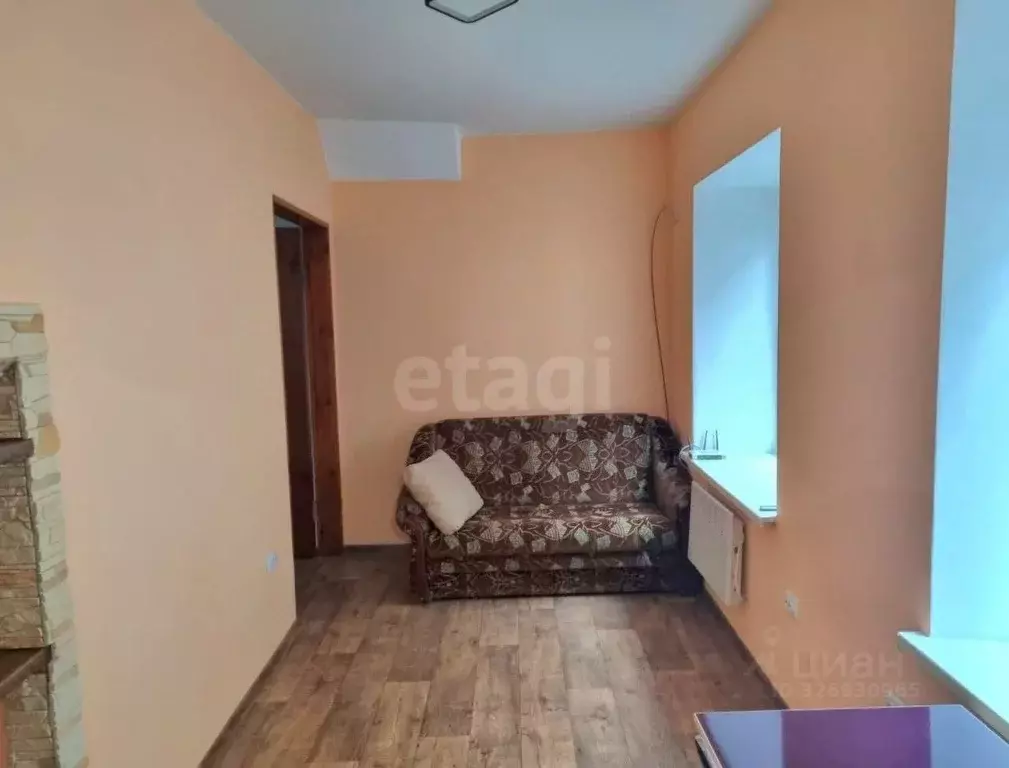 2-к кв. Крым, Феодосия ул. Красноармейская, 3 (39.6 м) - Фото 2