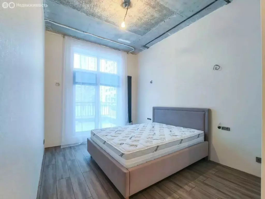 1-комнатная квартира: Тюмень, улица Василия Малкова, 10 (59.9 м) - Фото 2