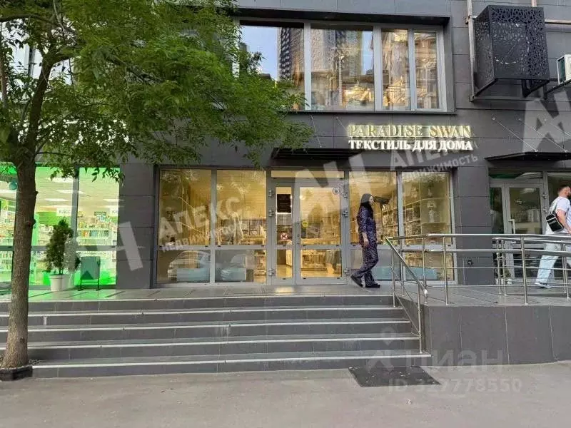 Помещение свободного назначения в Московская область, Красногорск бул. ... - Фото 1