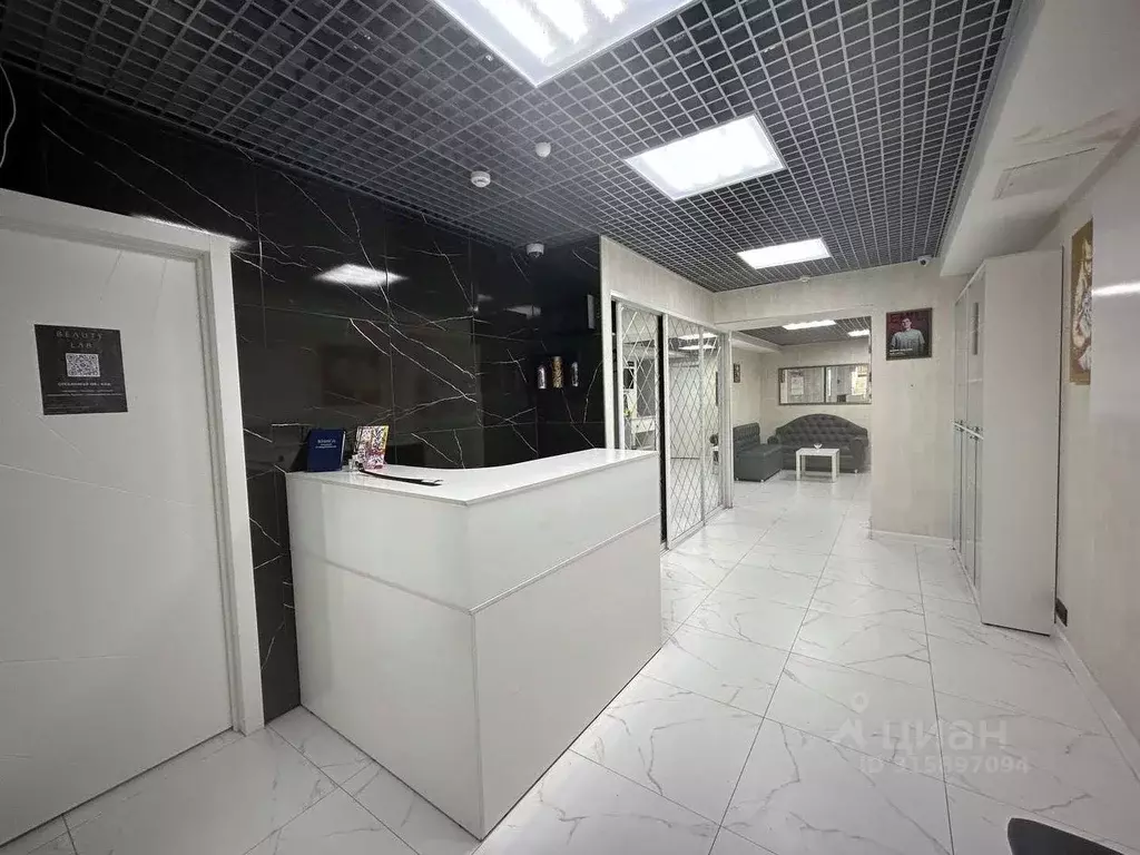 Помещение свободного назначения в Кировская область, Киров ... - Фото 0