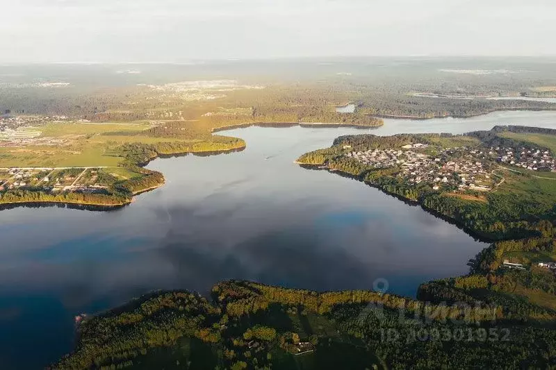 Участок в Московская область, Солнечногорск городской округ 3-4 (2.2 ... - Фото 0