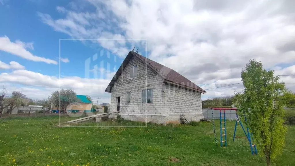 Дом в Воронежская область, Рамонь рп пер. Связистов, 16А (118 м) - Фото 0