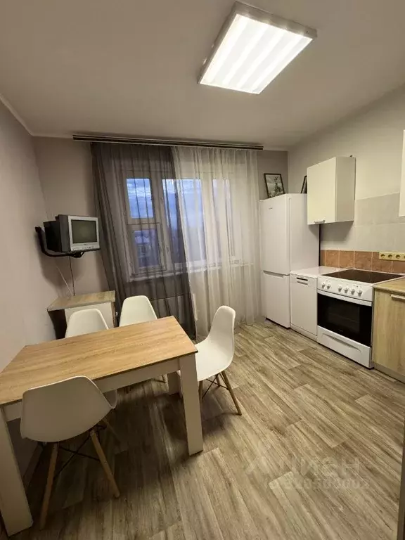 3-к кв. Москва ул. Адмирала Лазарева, 64 (80.0 м) - Фото 1