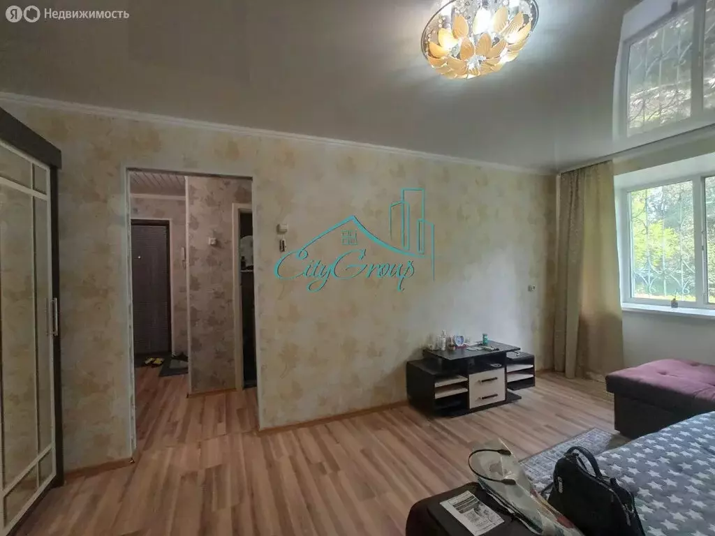 1-комнатная квартира: Гай, улица Ленина, 52 (30 м) - Фото 1
