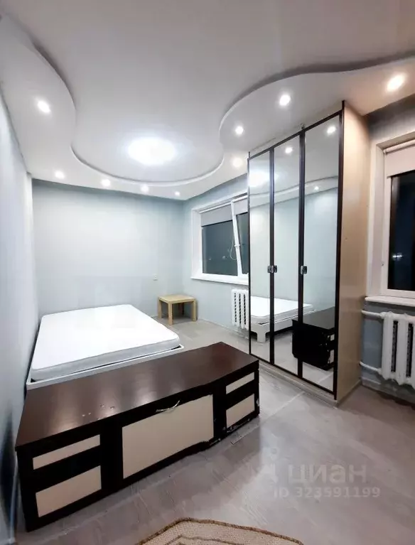 1-к кв. Свердловская область, Ревда ул. Советских Космонавтов, 1 (28.4 ... - Фото 1