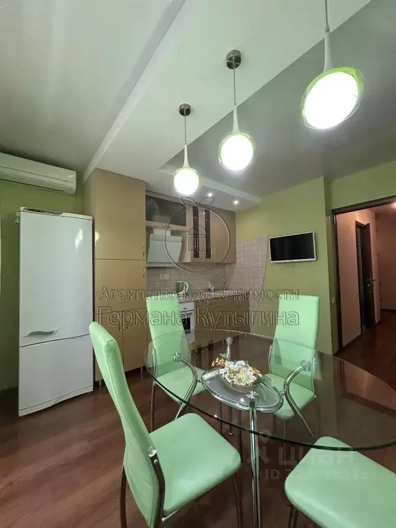 2-к кв. Волгоградская область, Волгоград ул. Хользунова, 18/3 (72.0 м) - Фото 2