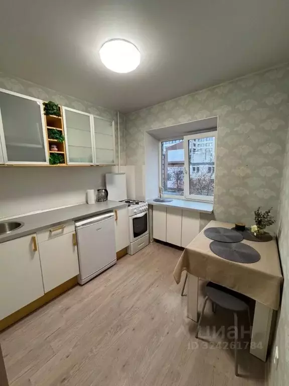 1-к кв. Свердловская область, Екатеринбург ул. Луначарского, 135 (30.6 ... - Фото 1