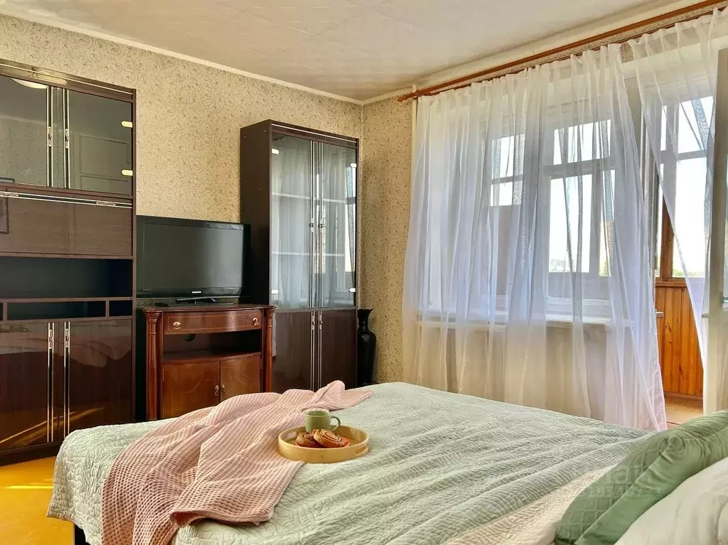 2-к кв. Свердловская область, Екатеринбург ул. Победы, 24 (49.2 м) - Фото 1