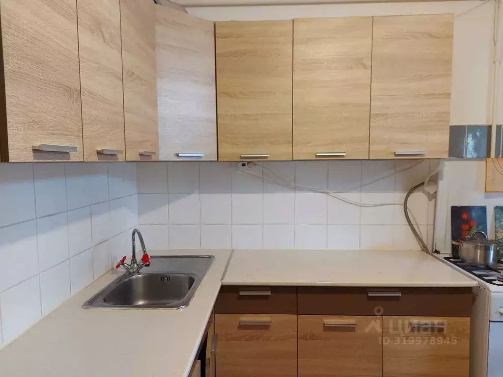 3-к кв. Белгородская область, Белгород ул. Щорса (63.8 м) - Фото 2