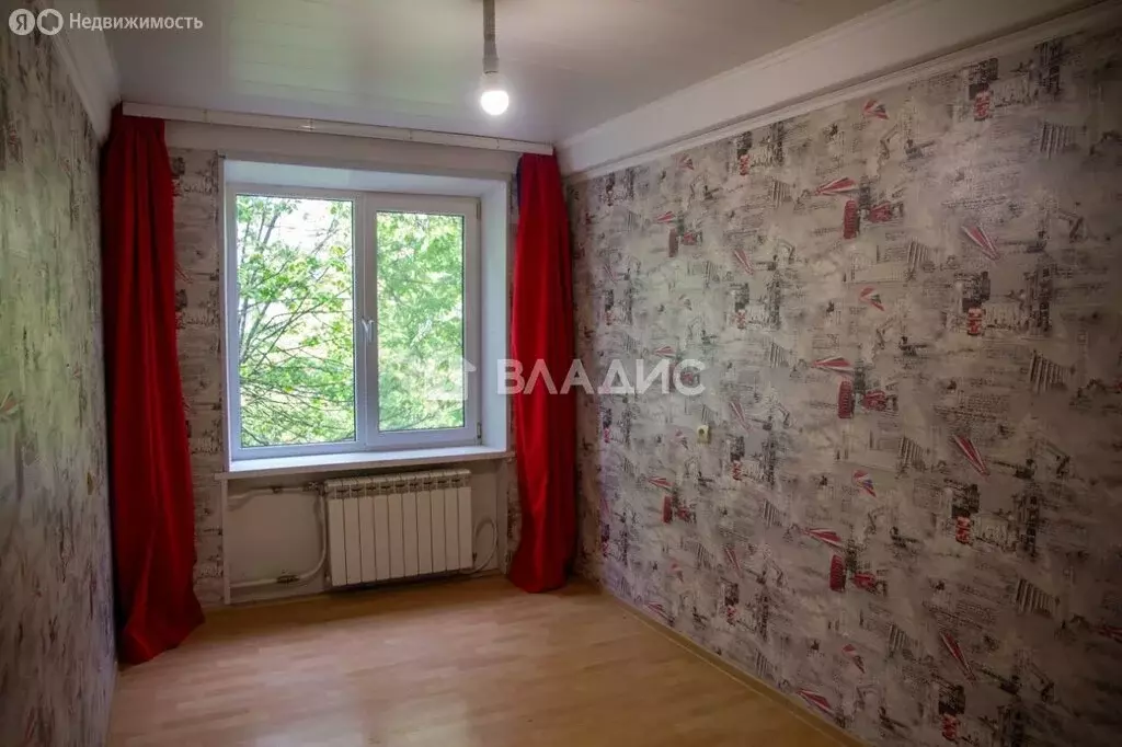 3-комнатная квартира: Санкт-Петербург, улица Партизана Германа, 35к1 ... - Фото 1