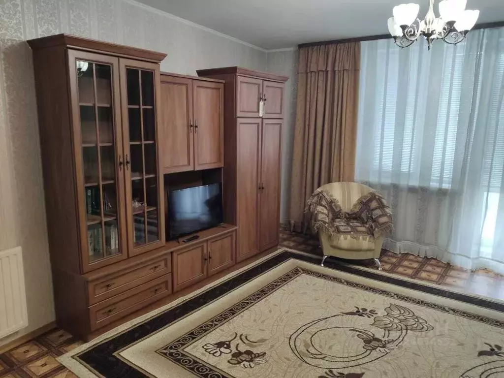 1-к кв. Крым, Керчь ул. Ленина, 10 (67.0 м) - Фото 1