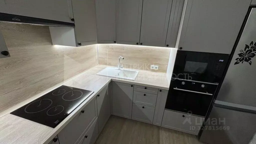 1-к кв. Тюменская область, Тюмень ул. Тимофея Чаркова, 87 (39.9 м) - Фото 1